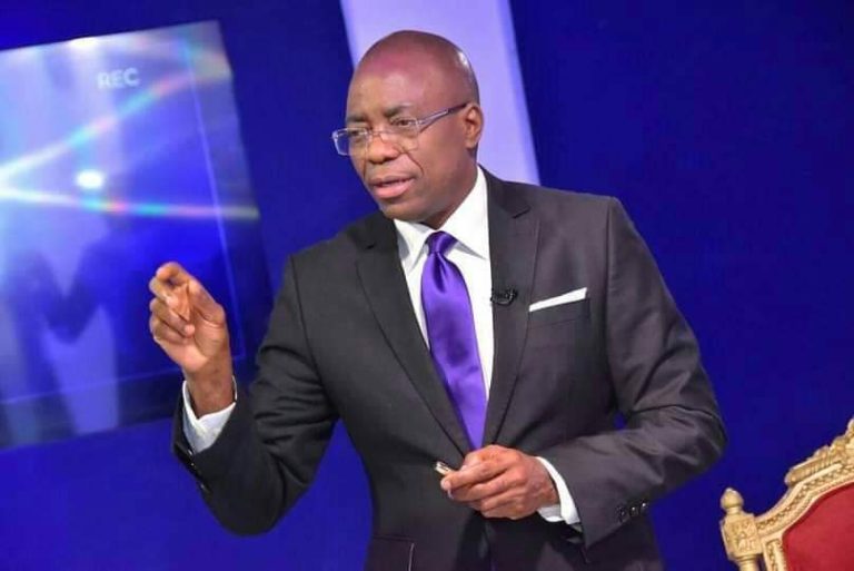 Contrat chinois : Jean-Marie Kasamba, chantre du programme « Cinq chantiers » à la barre