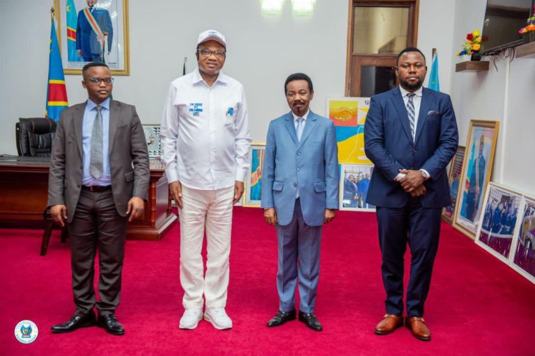 Loi sur la congolité : Nsingi Pululu et Noël Tshiani expliquent à Mboso le sens de leur démarche 