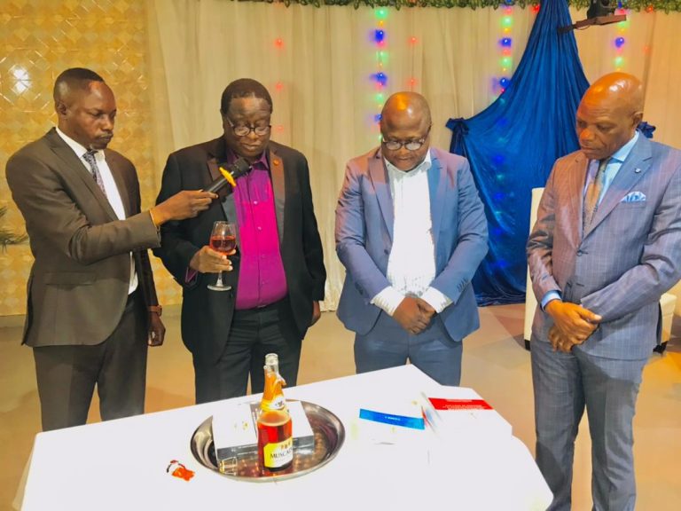 Vernissage des ouvrages sur les arrêts rendus par la cour d&rsquo;appel de Kwilu et de Bandundu de 2010 à 2020 : Cyprien Mbere démontre la nécessité de s&rsquo;en procurer!
