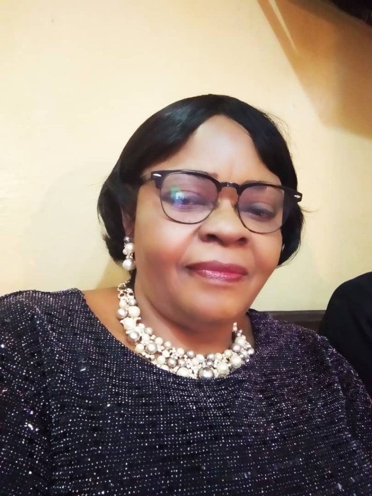 Kasaï Central : Françoise Mbula Tudikolele félicite le chef de l&rsquo;État pour les 28% de la représentativité féminine dans l&rsquo;équipe Sama II 