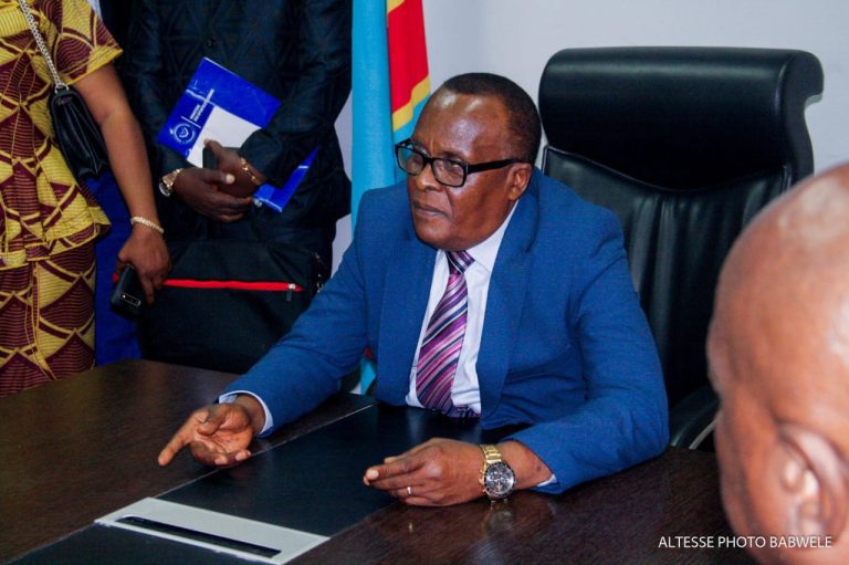 RDC-Sports : Le ministre Kabulo instaure l&rsquo;ordre au sein des fédérations