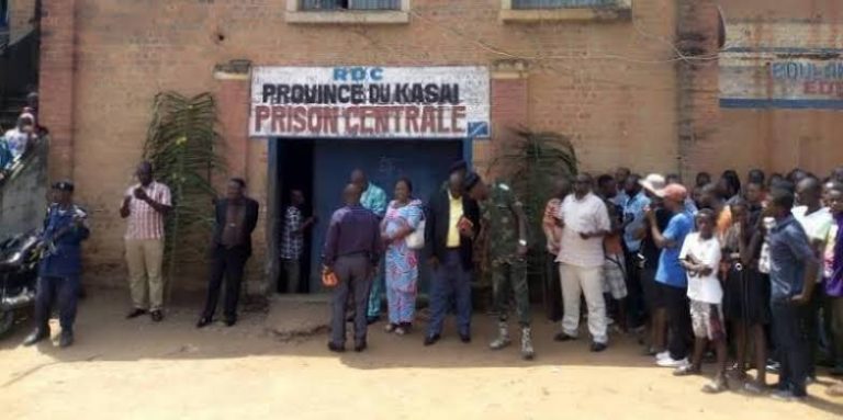 Kasaï : 17 prisonniers libérés à Tshikapa par grâce présidentielle
