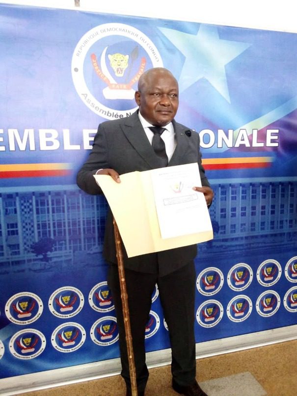 RDC-AN : le député Tshilumbu déposé une proposition de loi sur le petit commerce