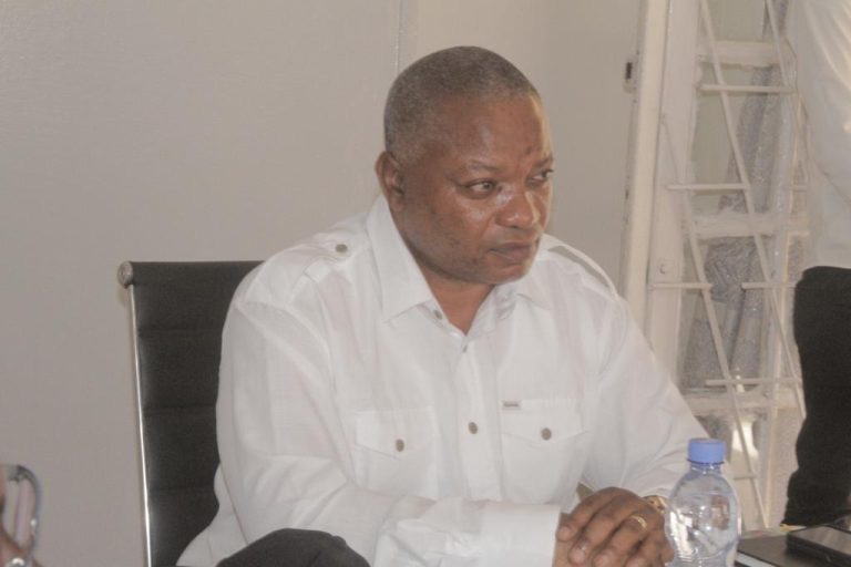 RDC-Lualaba : Amateurisme et Incompétence au sein de l&rsquo;exécutif provincial, la FEC administre  une leçon au ministre des TVC (Documents)