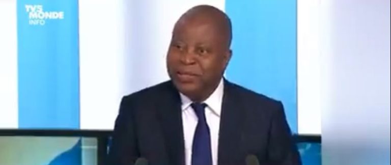 Tension RDC-Rwanda : Adolphe Muzito se dresse contre toute négociation avec Kagame