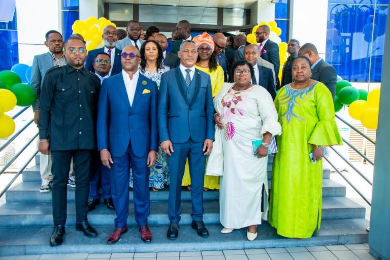 RDC–CNSS : La direction générale et les directions centrales signent les contrats de performance de l’exercice 2023