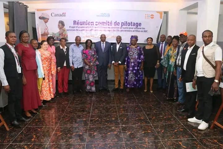 Kasaï : le ministre Ferdinand Mposhampa inaugure les bâtiments de 2 zones de santé construits par l&rsquo;UNFPA