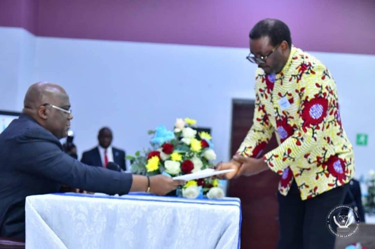 RDC : Au Botswana, Félix Tshisekedi écarte l&rsquo;option du retrait de la RDC à l&rsquo;EAC