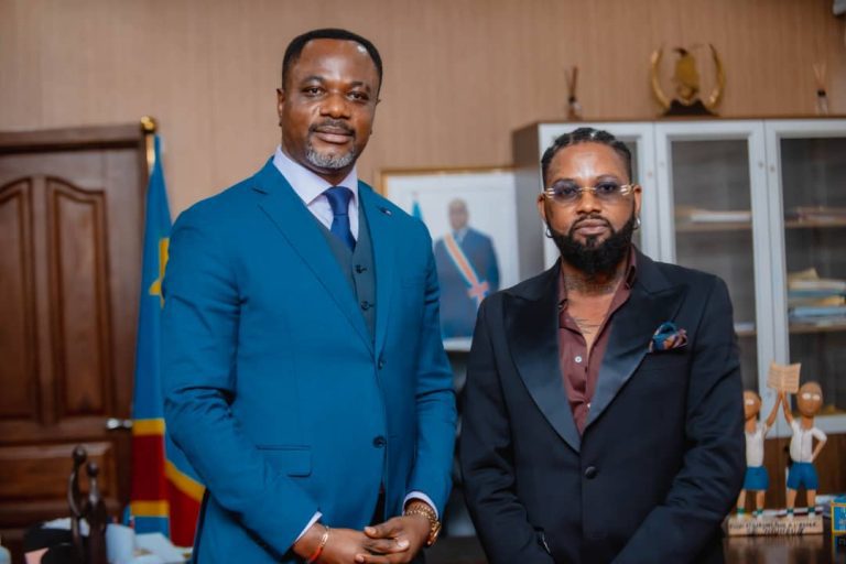 RDC-EPST: Ferre Gola prêt à accompagner La gratuité de l&rsquo;enseignement primaire dans les établissements scolaires publics