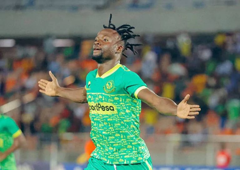 Football : L&rsquo;international congolais Fiston Mayele rafle 5 trophées au championnat tanzanien