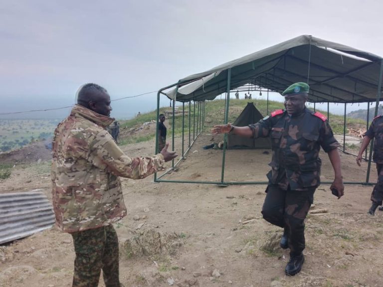 Nord-Kivu : L&rsquo;armée congolaise renforce les mesures sécuritaires dans la cité frontalière de Kasindi