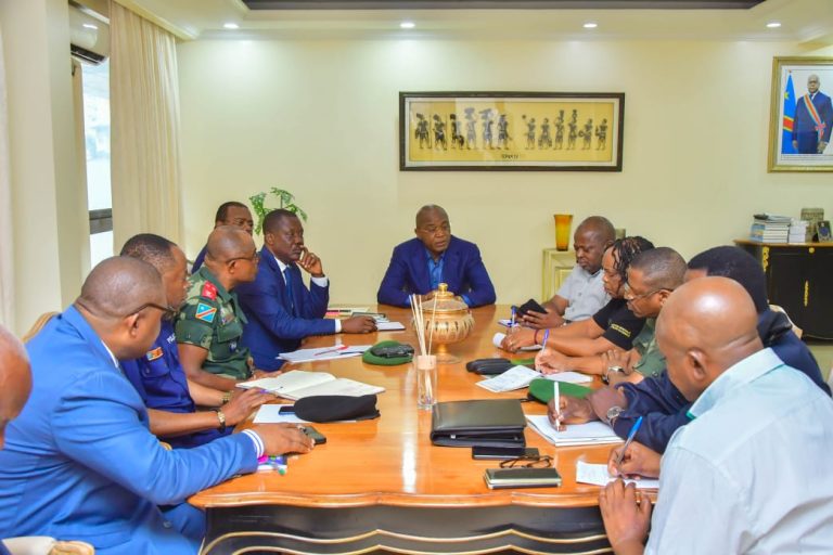Insécurité à Kinshasa : Le Gouvernement provincial annonce des patrouilles mixtes dans les prochains jours
