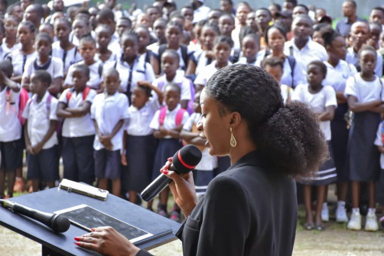 RDC : L&rsquo;EPST fixe la rentrée scolaire 2023-2024 au 4 septembre prochain (Document)