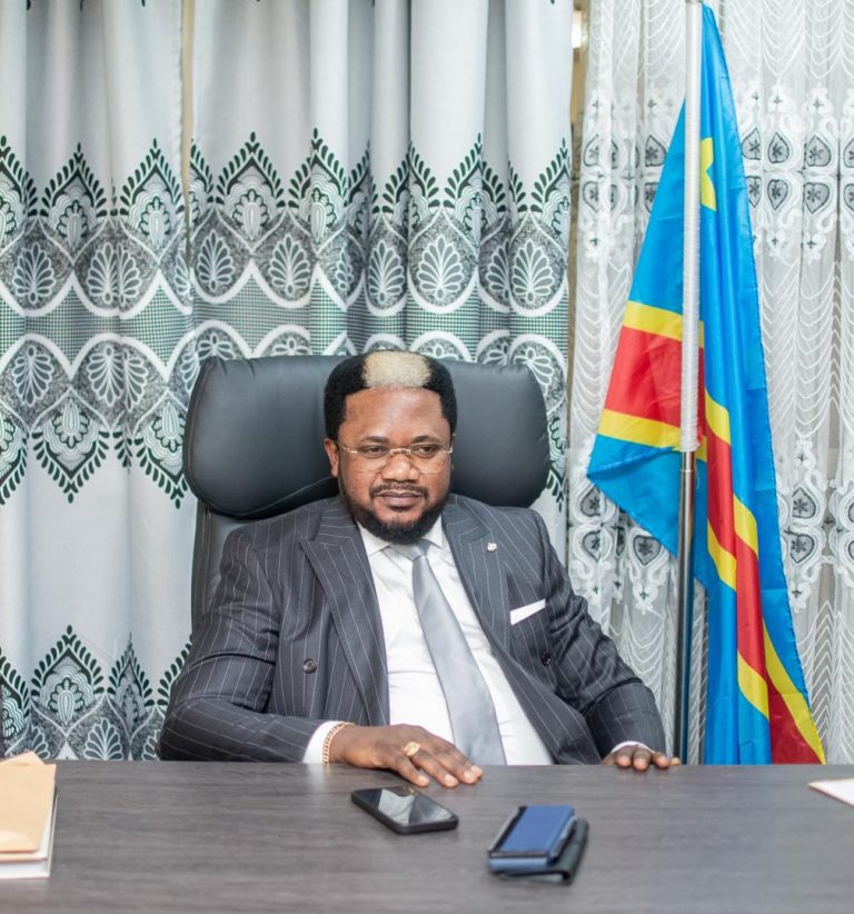 Kinshasa-Lutte à l&rsquo;insécurité accrue : Monsenepwo propose l&rsquo;instauration d&rsquo;un couvre-feu entre 22h et 4 heures