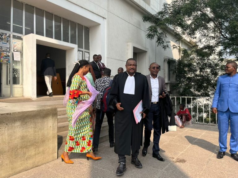 Kinshasa : La famille Okende dépose une plainte contre inconnus pour faits d&rsquo;arrestation arbitraire et assassinat