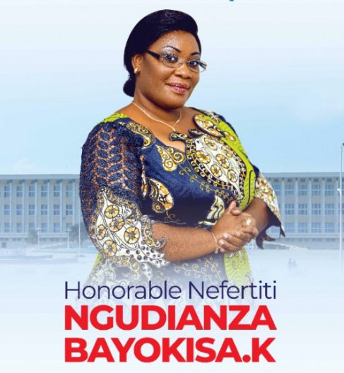 Kongo-Central : La Sénatrie Nefertiti Ngudianza alerte sur  l&rsquo;immobilité du bac Luozi