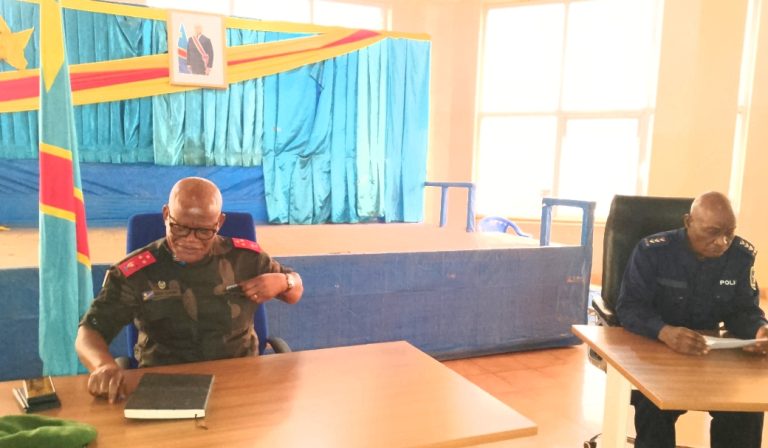 Nord-Kivu : Le Gouverneur militaire évalue la situation sécuritaire à Butembo
