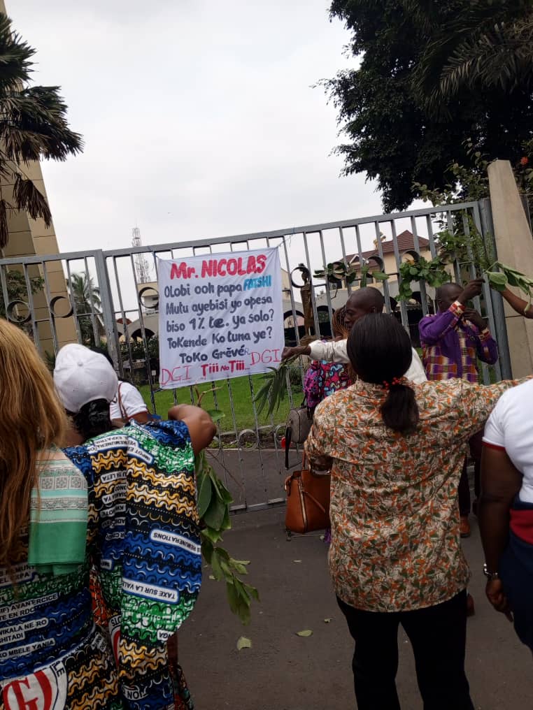 RDC : Les Agents de la DGI en colère contre Nicolas Kazadi, pour refus de paiement de leur prime de la plus value