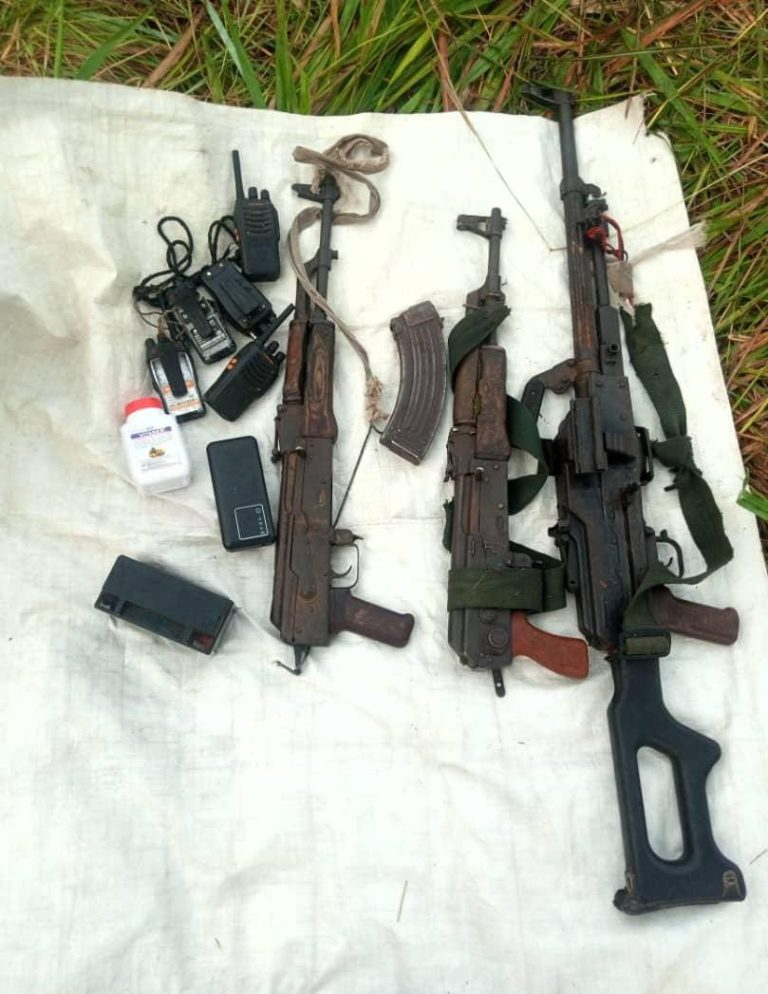 Beni : La coalition FARDC-UPDF neutralise un chef ADF/MTM et récupère 3 armes