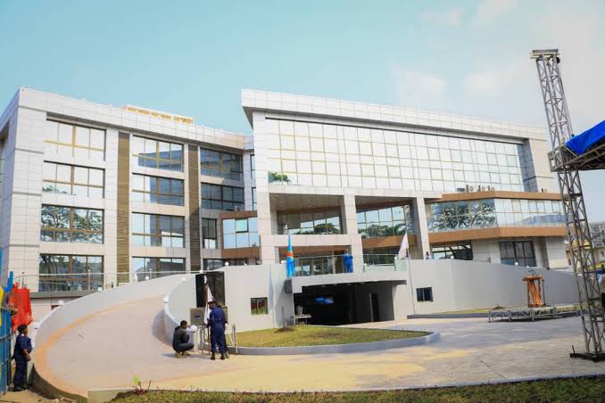 Contrôle sur la gestion de la ville de Kinshasa : À qui revient ce rôle ?