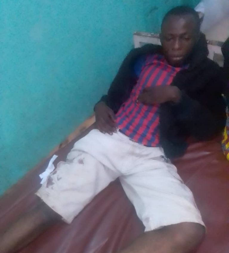 Insécurité à Tshikapa : Un enseignant tiré à la jambe par des hommes armés, ses biens emportés