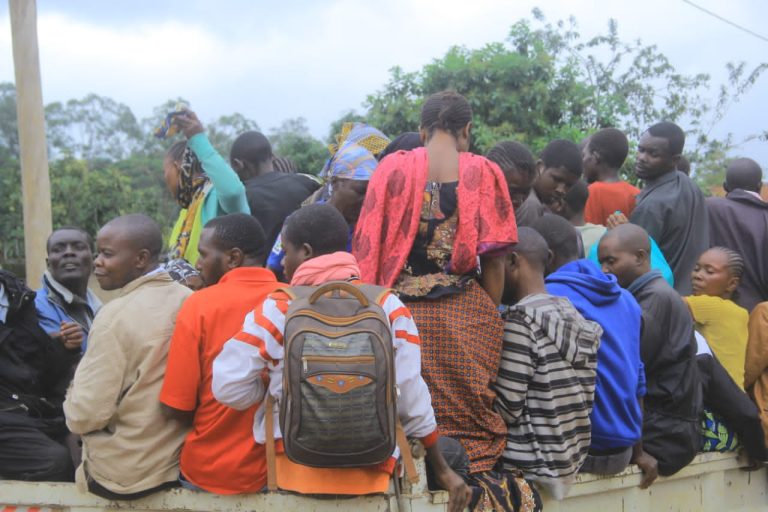 Nord-Kivu : Les FARDC remettent 110 ex-otages des ADF/MTM à la société civile