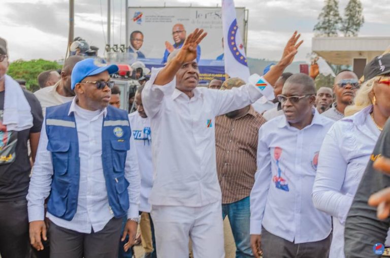 Présidentielle en RDC : Martin Fayulu dévoile son équipe de campagne avec Devos Kitoko à sa tête (document)