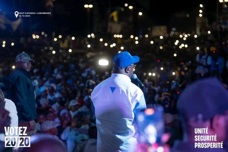 Campagne électorale 2023 : À Lubumbashi, Félix Tshisekedi exhorte la population à ne pas voter les candidats de l&rsquo;étranger