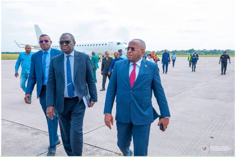 Jacquemain Shabani à Oyo pour relancer la coopération sécuritaire entre Kinshasa et Brazzaville