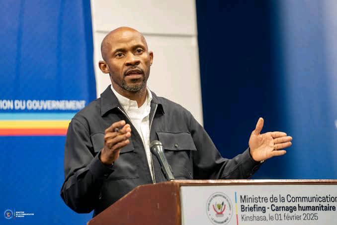 RDC : Le gouvernement retire les fréquences de 132 médias non conformes et relance la collecte de la redevance audiovisuelle