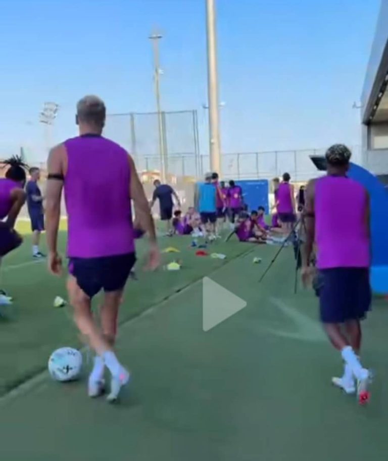 RDC-FC Barcelone : Pas toujours de slogan « RDC cœur de l&rsquo;Afrique » sur le maillot d&rsquo;entraînement du club catalan