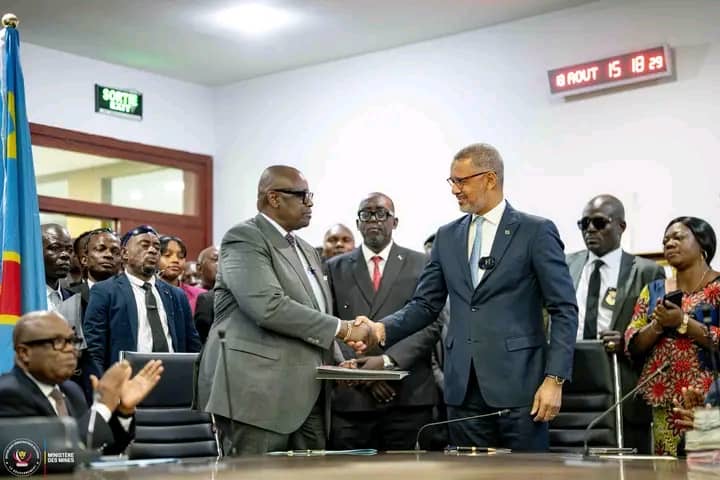 RDC : Passation de pouvoirs entre Kizito Pakabomba et Louis Watum Kabamba au ministère des Mines