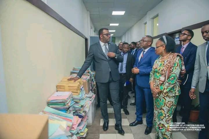 RDC : Jean-Pierre Lihau supervise la numérisation des actes administratifs de l’État