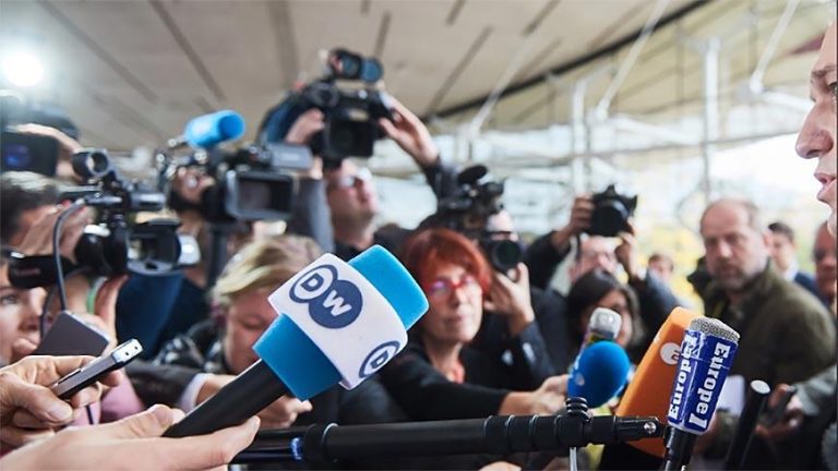 Crise du M23 : JED dénonce les restrictions imposées aux médias dans l’Est de la RDC