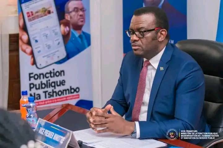 RDC : Jean-Pierre Lihau relance la réforme de la paie des fonctionnaires par la bancarisation