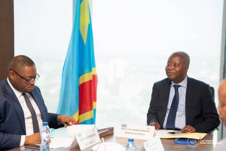 Finances publiques : Muzito et Fwamba mobilisent les régies pour relever les recettes de 2026