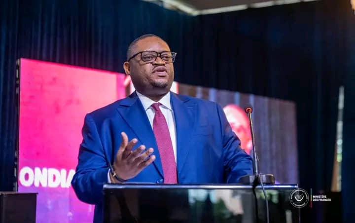 RDC : Doudou Fwamba prône humilité et discipline après sa reconduction aux Finances