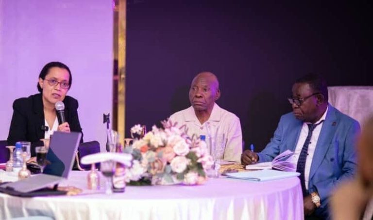 RDC : Raïssa Malu échange avec les syndicats de l’Éducation sur les engagements de Bibwa