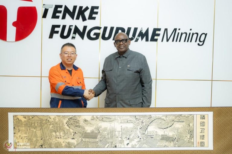 RDC : Le ministre des Mines Louis Watum Kabamba en visite à Tenke Fungurume Mining (TFM)