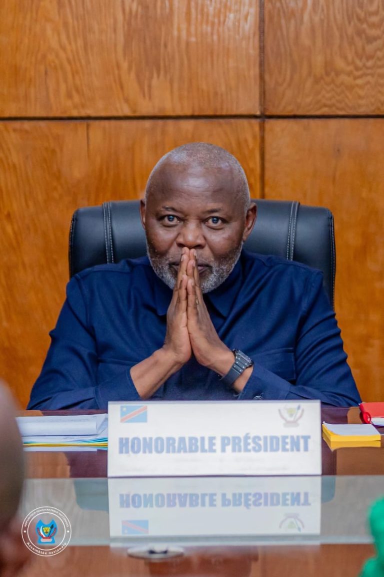 Du perchoir de l&rsquo;Assemblée nationale à la prison de Makala ? Le journaliste Gauthier Sey redoute un triste avenir pour Vital Kamerhe