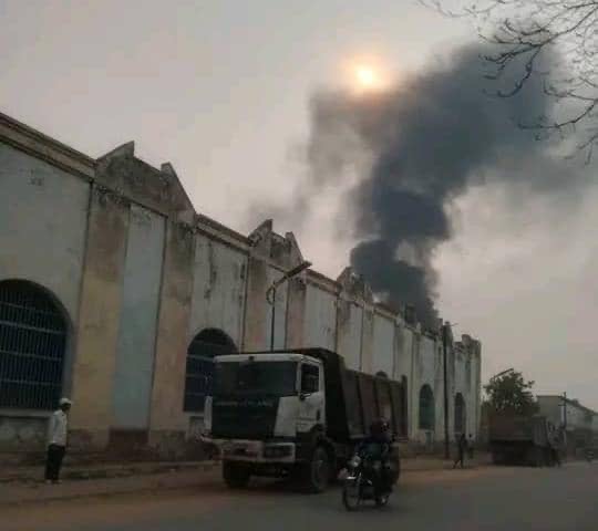 Kananga : Un incendie ravage un dépôt de carburant de Safrimex