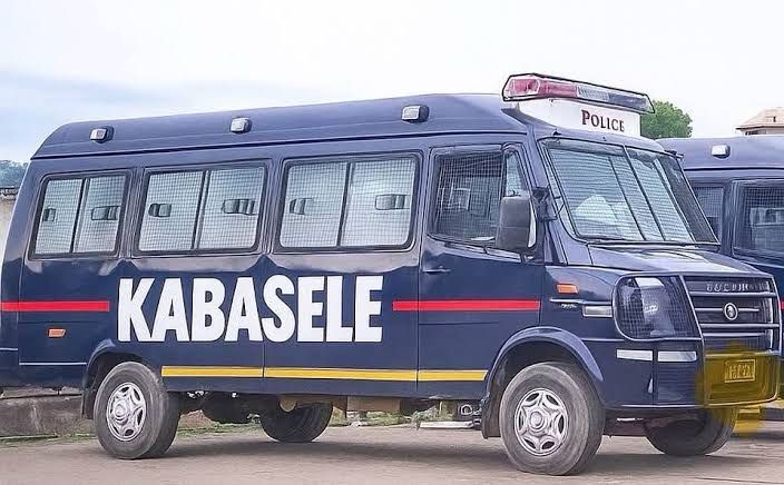 RDC : L&rsquo;unité de police « Kabasele » accusée de racket et d&rsquo;abus contre les vendeurs ambulants à Kinshasa