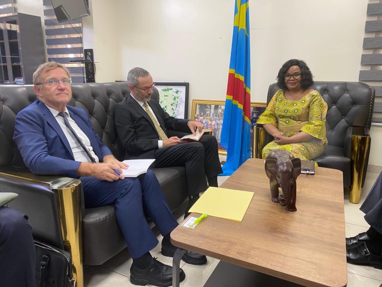 RDC : La lutte contre le changement climatique au centre d&rsquo;un entretien entre Marie Nyange et Rémi Maréchaux