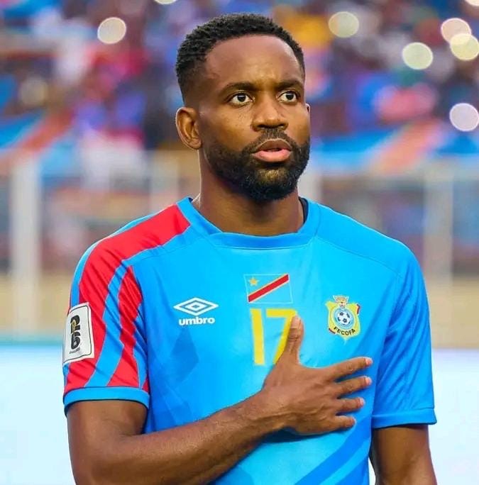 Cédric Bakambu redonne espoir aux Léopards après la défaite face au Sénégal