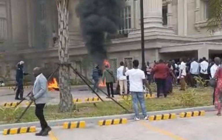 Kinshasa : Le secrétaire général du ministère de la Justice met en garde contre la manipulation des agents en grève