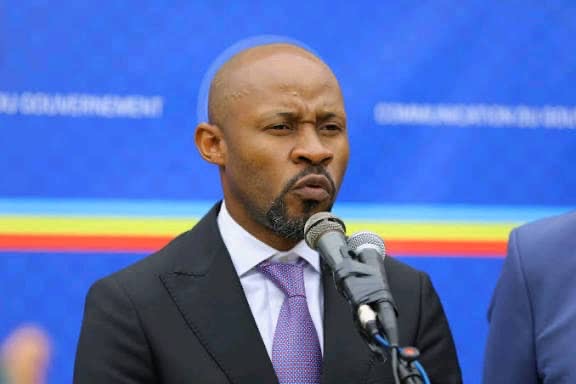 RDC : Patrick Muyaya réaffirme la victoire face au M23 et dénonce les massacres