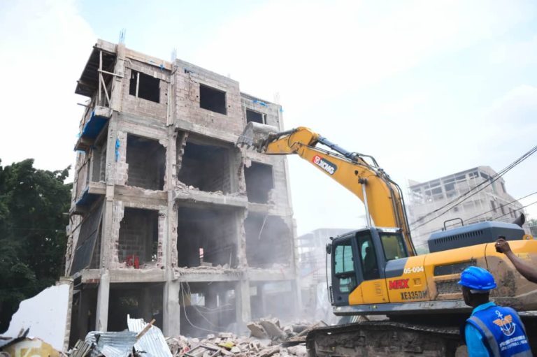 Kinshasa : Steve Mbikayi plaide pour un fonds d’indemnisation des victimes des démolitions