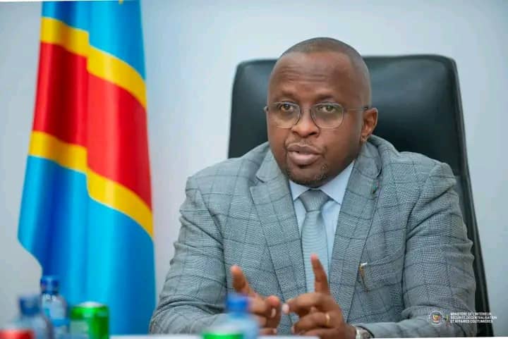 RDC : Jacquemain Shabani présente son rapport hebdomadaire au Gouvernement
