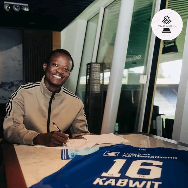 Transfert : Oscar Kabwit prêté par le TP Mazembe au FC Lucerne avec option d’achat