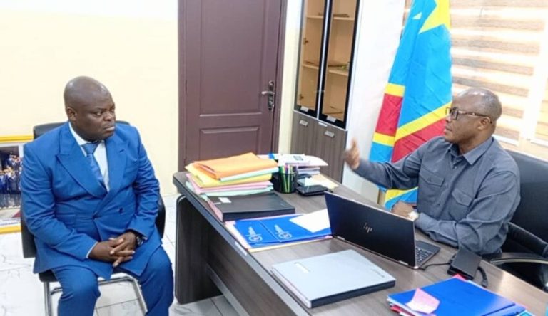 RDC-Maniema : Le vice-ministre de l’Éducation rassure sur la mécanisation des écoles